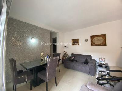 Apartamento en venta en San German, Medellín · foto 3 de 10