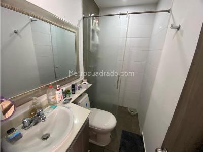 Apartamento en venta en San German, Medellín · foto 8 de 10