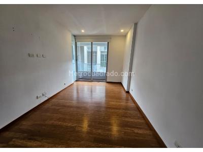 Apartaestudio en arriendo en El Tesoro, Medellín, 56 m² · foto 19 de 20