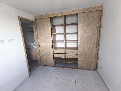 Apartamento de 3 alcobas en venta en Santa Ana, Bello, 55 m² · foto 6 de 19