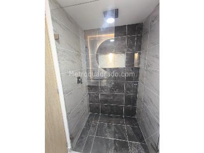 Apartamento de 3 alcobas en venta en Santa Ana, Bello, 55 m² · foto 18 de 19