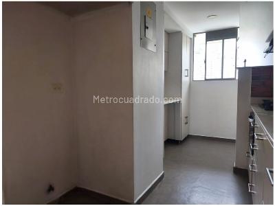 Apartamento de 3 alcobas en venta en El Poblado, Medellín, 79 m² · foto 5 de 15