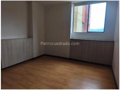 Apartamento de 3 alcobas en venta en El Poblado, Medellín, 79 m² · foto 9 de 15