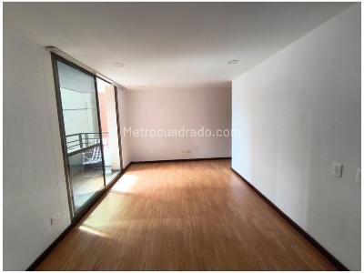 Apartamento de 3 alcobas en venta en El Poblado, Medellín, 79 m² · foto 14 de 15