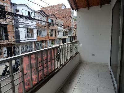 Casa en venta en Viviendas Del Sur, Itagüí · foto 16 de 20