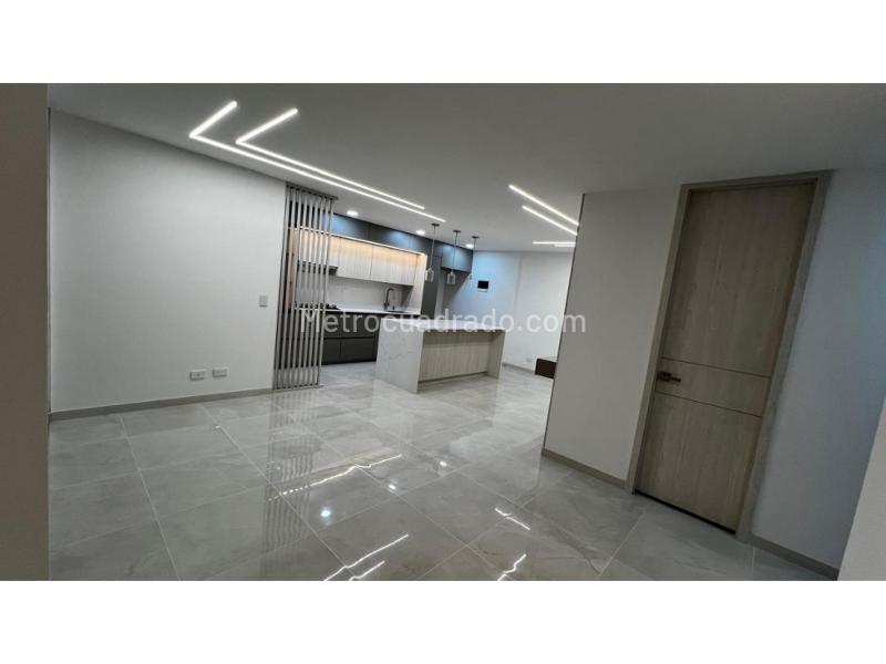 Piso – Medellín, Barrios de Jesús, Buenos Aires - Más