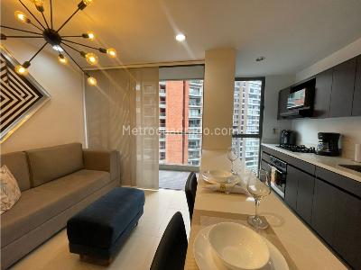 Apartamento en arriendo en Las Palmas, Medellín · foto 2 de 19