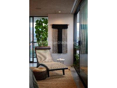 Apartamento de 2 alcobas en venta en El Poblado, Medellín, 162 m² · foto 13 de 20