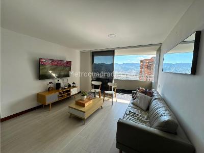 Apartamento de 3 alcobas en venta en Loma Del Indio, Medellín, 86 m² · foto 8 de 12
