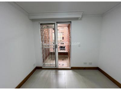 Apartamento en venta en Laureles, Medellín · foto 7 de 20
