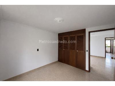 Apartamento de 3 alcobas en venta en El Poblado, Medellín, 136 m² · foto 20 de 20