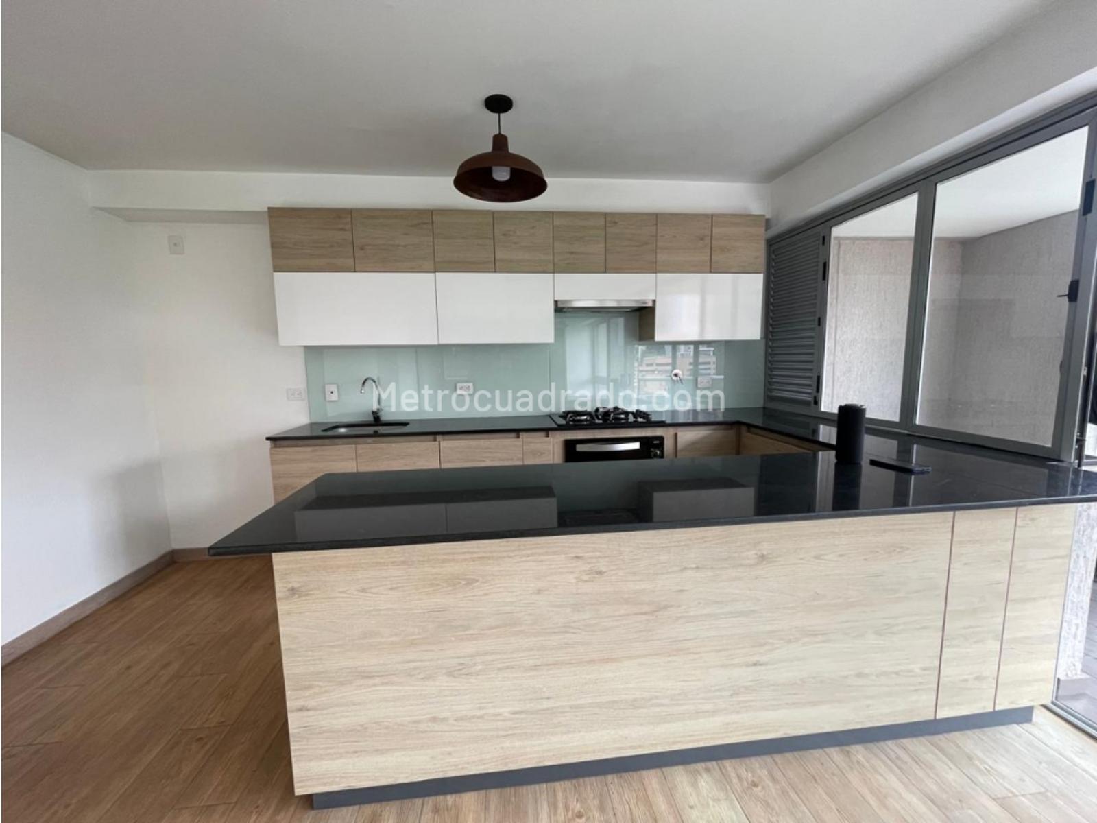 Apartamento de 2 habitaciones en venta en San Julian, Medellín — imagen 1 de 20