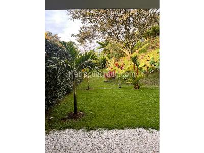 Casa de 3 alcobas en venta en La Calleja, Envigado, 226 m² · foto 10 de 20