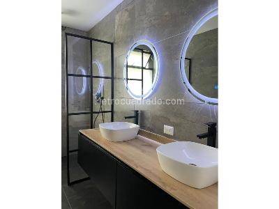Casa de 3 alcobas en venta en La Calleja, Envigado, 226 m² · foto 17 de 20