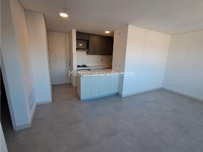 Apartamento en venta en Los Colores, Medellín · foto 2 de 20