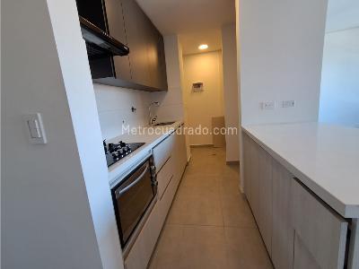 Apartamento en venta en Los Colores, Medellín · foto 3 de 20