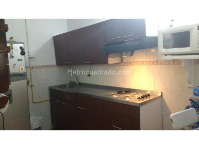 Casa de 3 alcobas en venta en Campo Valdes, Medellín, 75 m² · foto 3 de 14