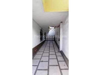 Casa de 3 alcobas en venta en Campo Valdes, Medellín, 75 m² · foto 7 de 14