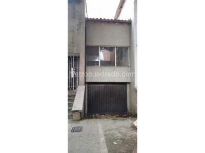 Casa de 5 alcobas en venta en Belen Rosales, Medellín, 145 m² · foto 2 de 5