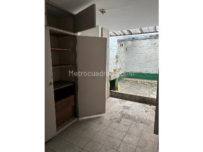 Casa de 5 alcobas en venta en Belen Rosales, Medellín, 145 m² · foto 5 de 5
