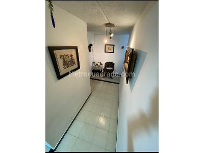 Apartamento de 3 alcobas en venta en San Javier, Medellín, 68 m² · foto 7 de 20