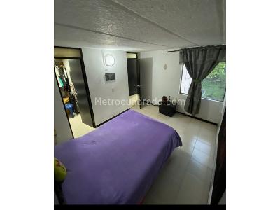 Apartamento de 3 alcobas en venta en San Javier, Medellín, 68 m² · foto 10 de 20