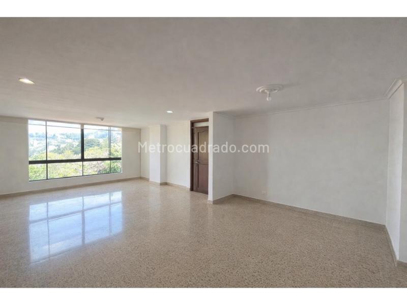 Spacious 3BR Apartment for Rent in El Poblado (La Concha)