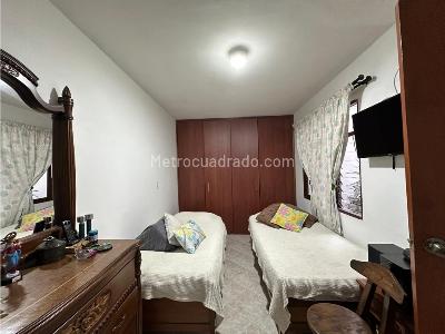 Casa de 4 alcobas en venta en Laureles, Medellín, 194 m² · foto 5 de 20