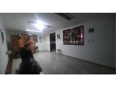 Casa de 3 alcobas en venta en Belen La Nubia, Medellín, 190 m² · foto 13 de 19