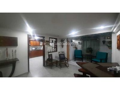 Casa de 3 alcobas en venta en Belen La Nubia, Medellín, 190 m² · foto 15 de 19