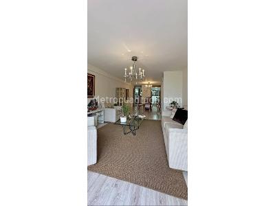 Apartamento de 4 alcobas en venta en El Poblado, Medellín, 115 m² · foto 4 de 11