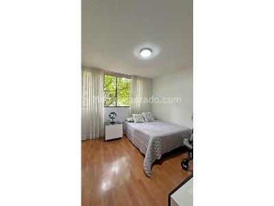 Apartamento de 4 alcobas en venta en El Poblado, Medellín, 115 m² · foto 7 de 11