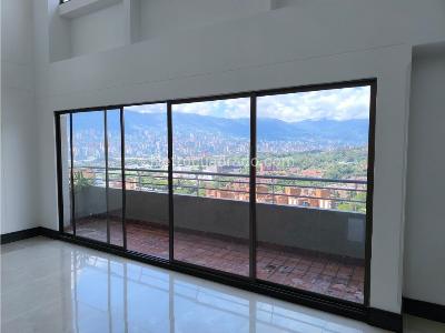 Apartamento en venta en Los Bernal, Medellín · foto 8 de 18