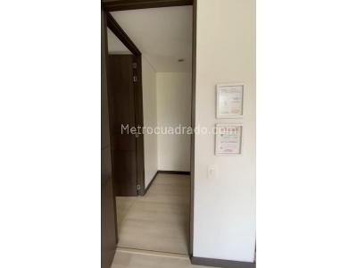 Apartamento en venta en Lalinde, Medellín · foto 12 de 15