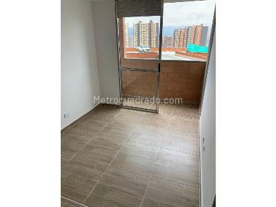 Apartamento en venta en Robledo, Medellín · foto 3 de 12