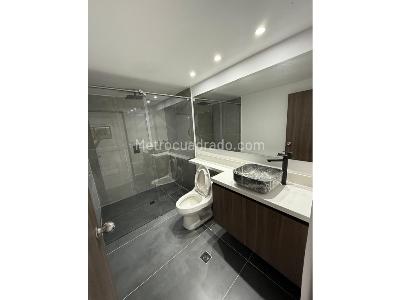 Casa de 5 alcobas en venta en La Doctora, Sabaneta, 390 m² · foto 4 de 18