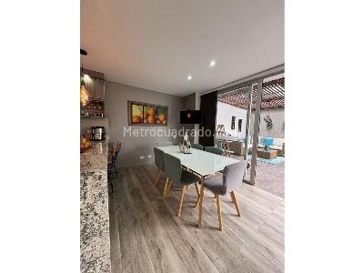 Casa de 3 alcobas en venta en Barro Blanco, Rionegro, 230 m² · foto 5 de 20