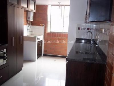Casa de 3 alcobas en venta en La Mota, Medellín, 95 m² · foto 4 de 14