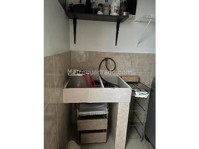 Casa de 5 alcobas en venta en Belen Rosales, Medellín, 219 m² · foto 16 de 16