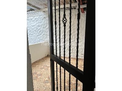 Casa de 5 alcobas en venta en Belen Rosales, Medellín, 219 m² · foto 8 de 16