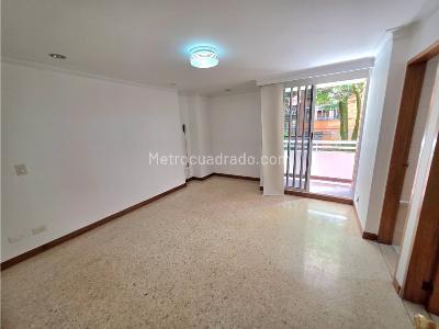 Apartamento en venta en Laureles, Medellín · foto 9 de 20