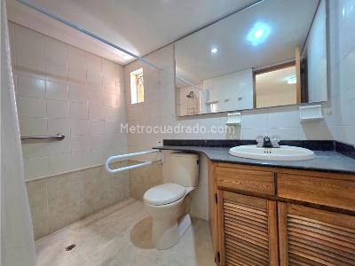 Apartamento en venta en Laureles, Medellín · foto 12 de 20