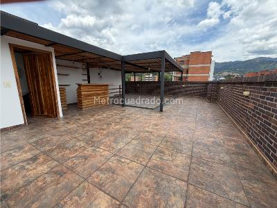Apartamento de 3 alcobas en venta en Laureles, Medellín, 198 m² · foto 13 de 15