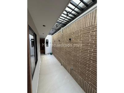 Apartamento de 3 alcobas en venta en La Floresta, Medellín, 110 m² · foto 13 de 18