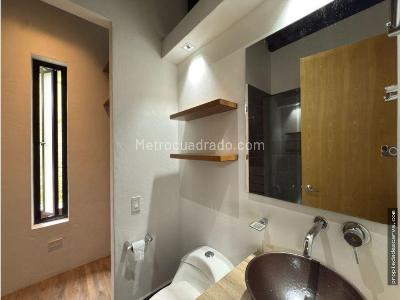 Casa en arriendo en Loma Del Escobero, Envigado · foto 14 de 18