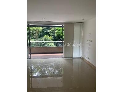 Apartamento de 3 alcobas en venta en El Poblado, Medellín, 104 m² · foto 7 de 16