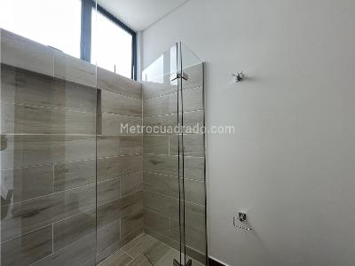 Apartamento de 2 alcobas en venta en El Escobero, Envigado, 85 m² · foto 18 de 20