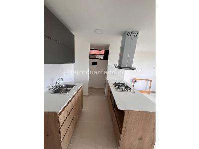 Apartamento de 2 alcobas en venta en Panamericana, Bello, 53 m² · foto 3 de 14