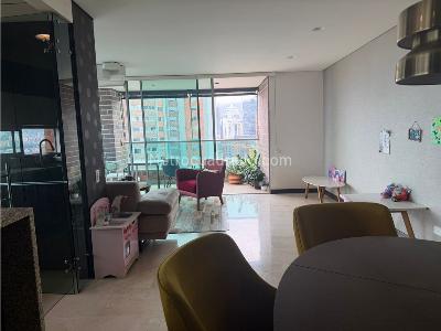 Apartamento de 3 alcobas en venta en El Poblado, Medellín, 150 m² · foto 7 de 20
