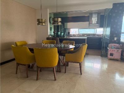 Apartamento de 3 alcobas en venta en El Poblado, Medellín, 150 m² · foto 8 de 20